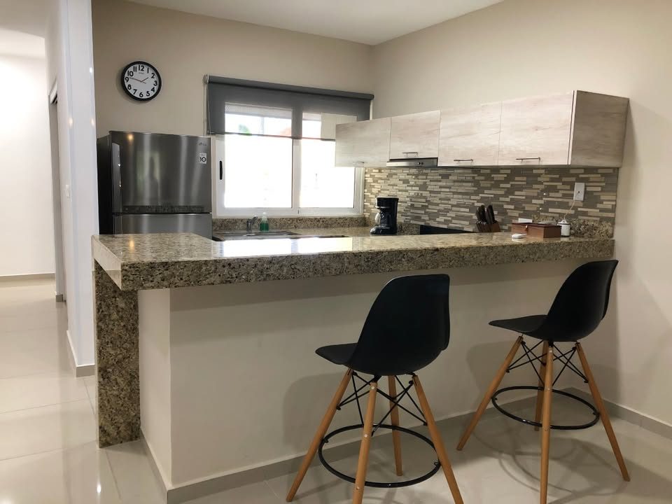 3 Beds 3.5 Baths Apartment 3