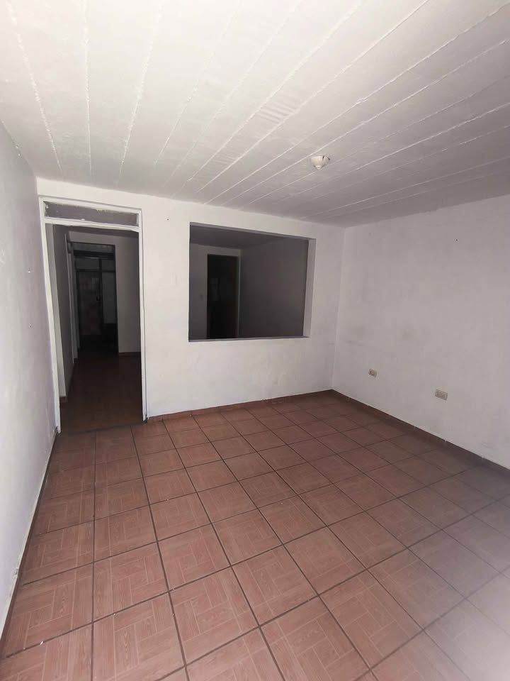 4 habitaciones 1 baño - Departamento 2