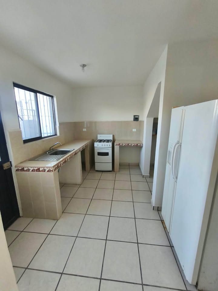 3 habitaciones 2 baños - Casa 2
