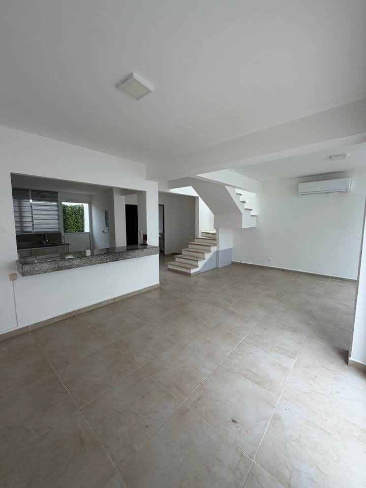 3 habitaciones 2,5 baños - Casa 2
