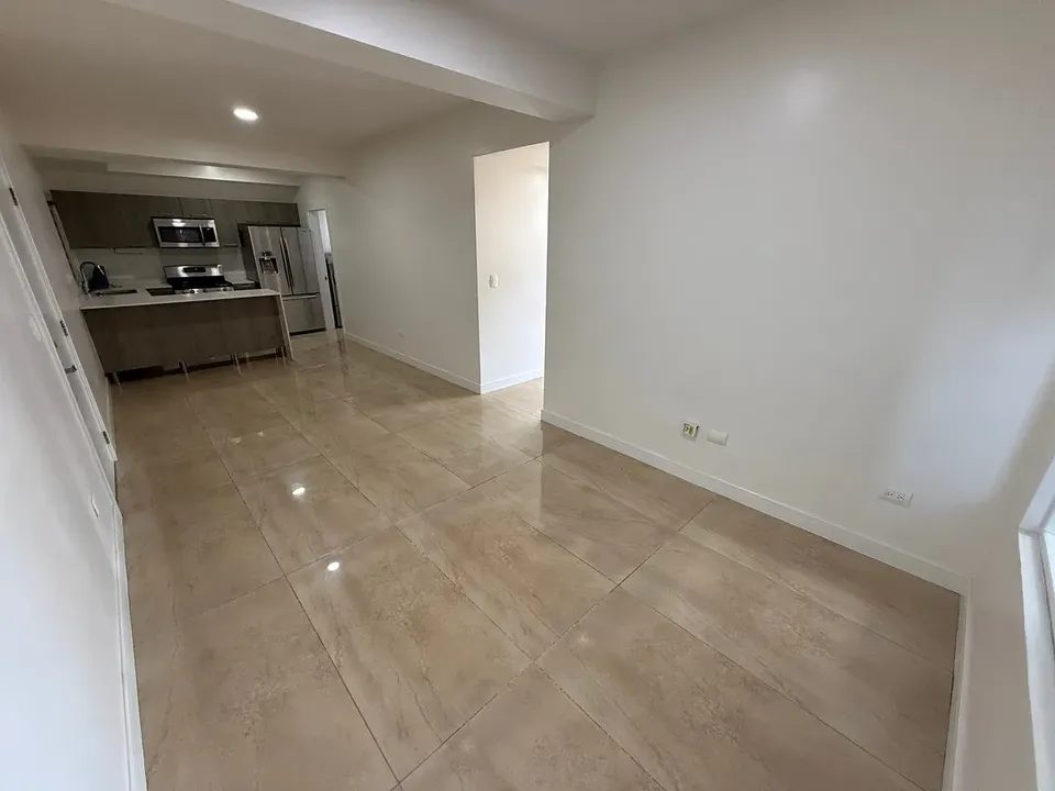 2 habitaciones 2 baños Departamento 3