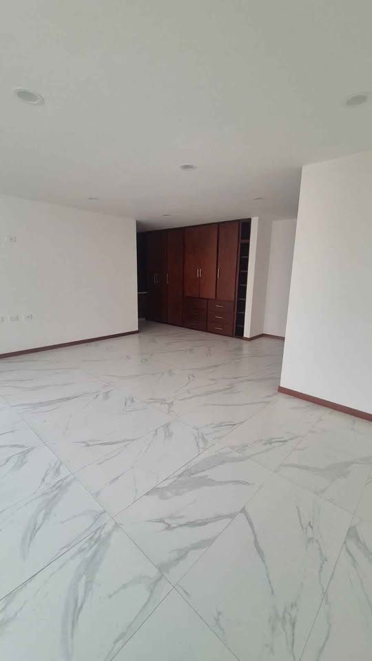 3 habitaciones 5 baños - Casa 2