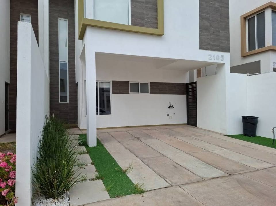 3 habitaciones 2.5 baños Casa 2