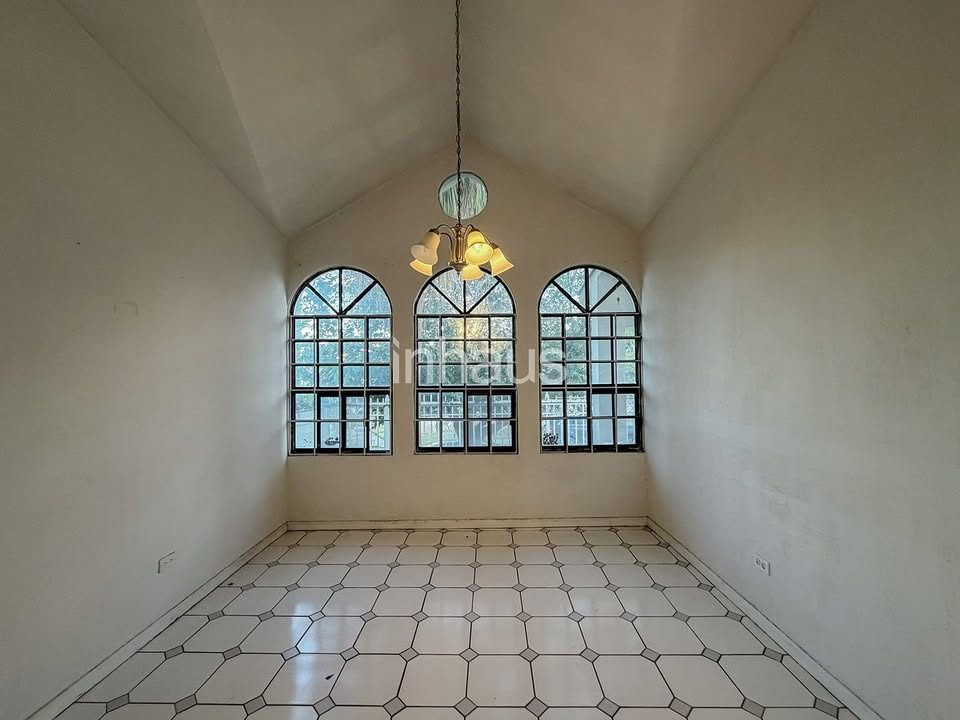 4 habitaciones 2 baños Casa 3