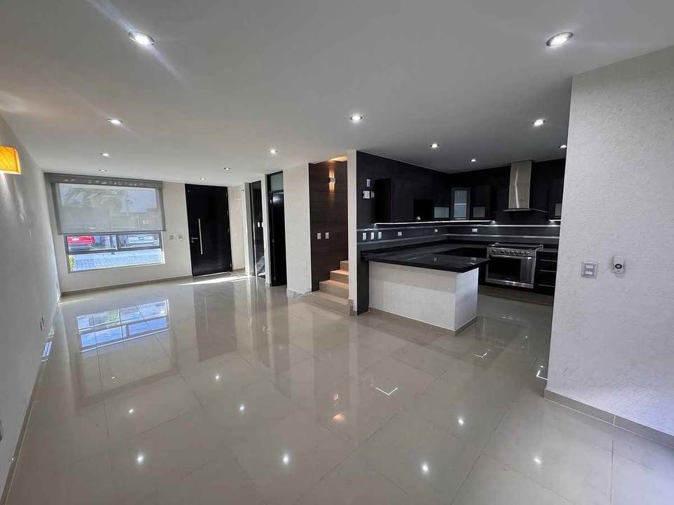 4 habitaciones 3 baños - Casa 2