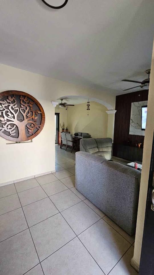 5 habitaciones 3 baños - Casa 2