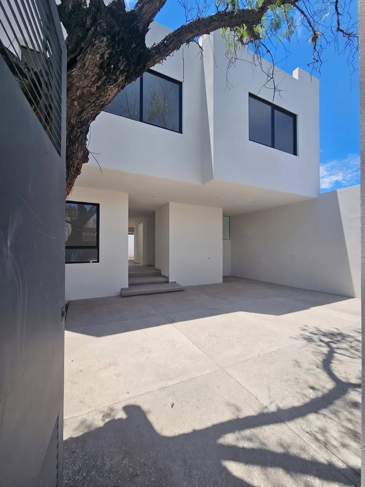 4 habitaciones 3.5 baños Casa 2