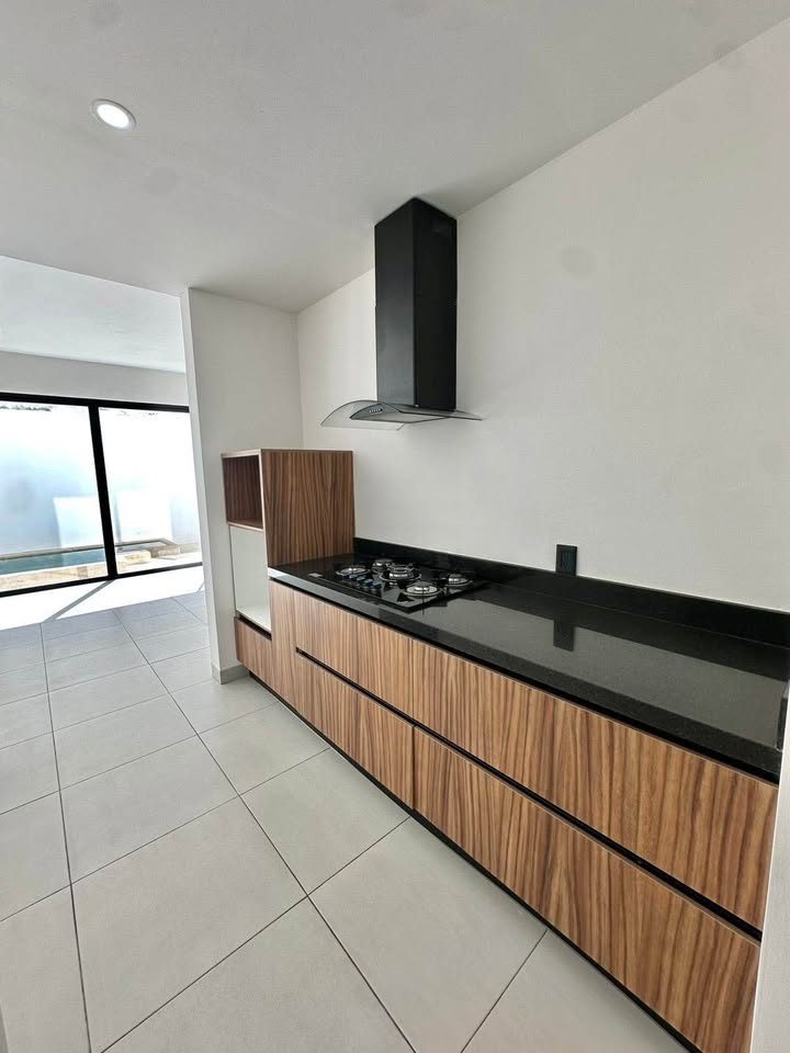 4 habitaciones 4 baños - Casa 2