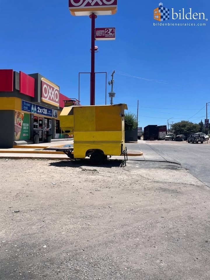 Terreno Comercial en Venta y Renta en Fracc. Villas del Guadiana II Durango 2