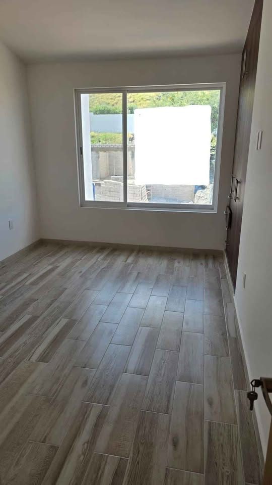 4 habitaciones 3 baños - Casa 2