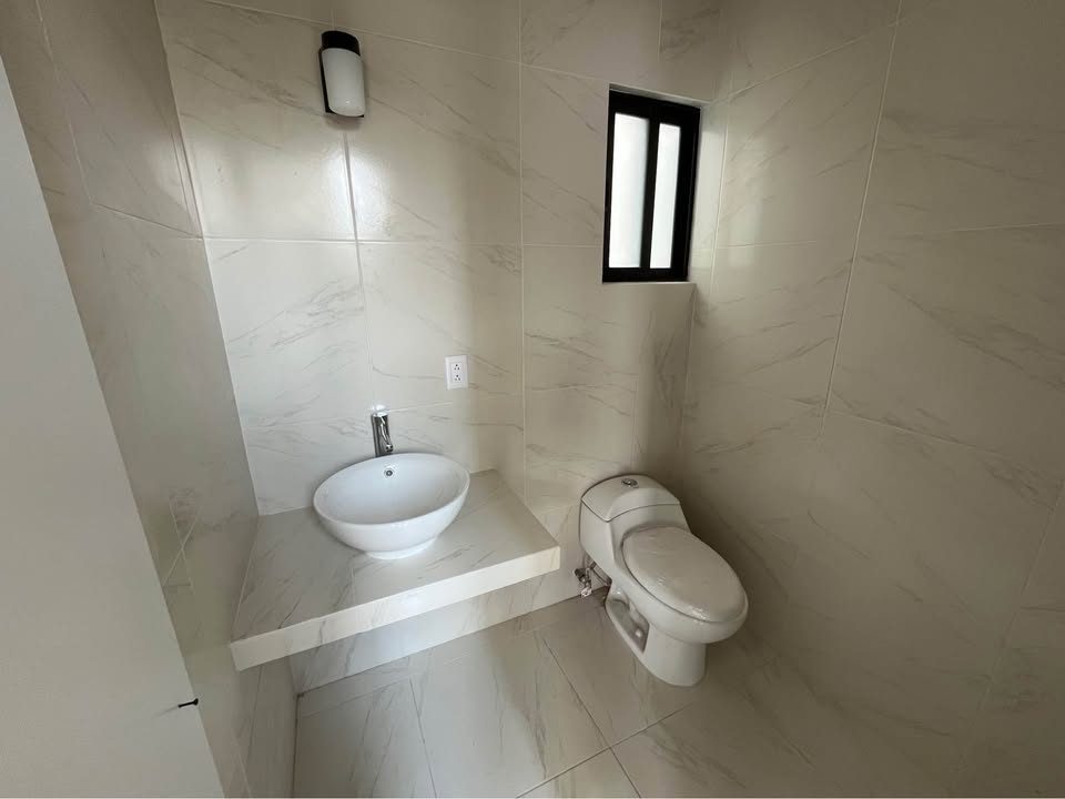4 habitaciones 3 baños - Casa 2