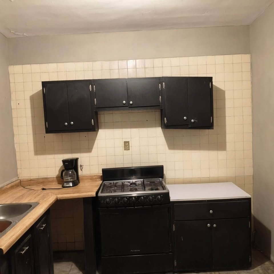 4 Beds 2 Baths - House 2
