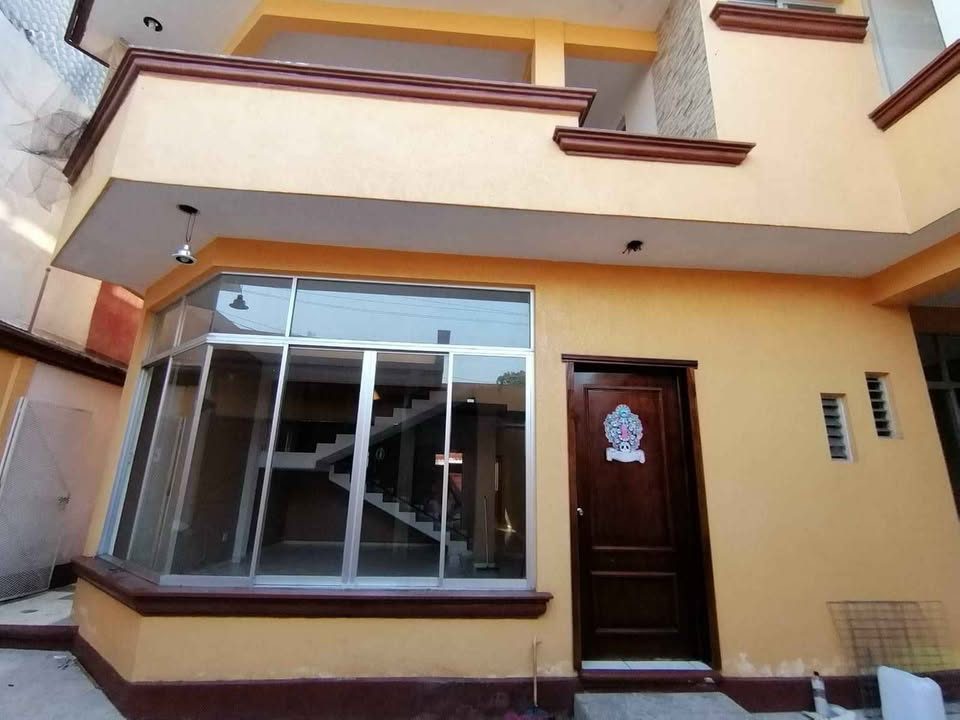 5 habitaciones 4 baños - Casa 2