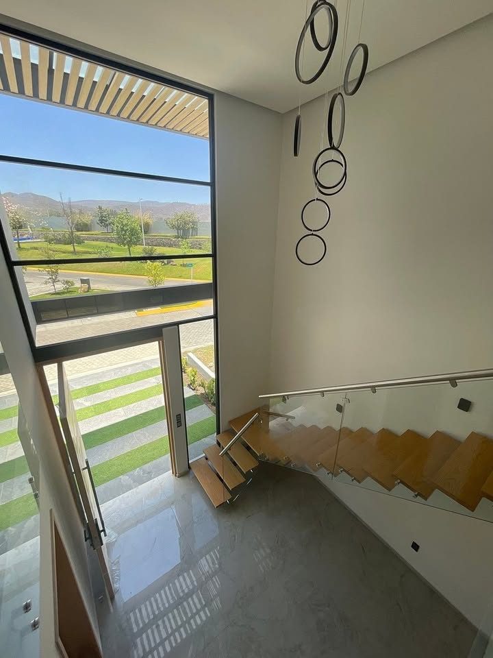 4 habitaciones 3 baños Casa 2