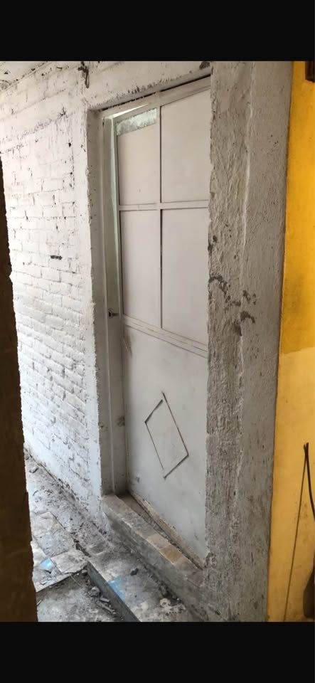 Puerta Usada 2