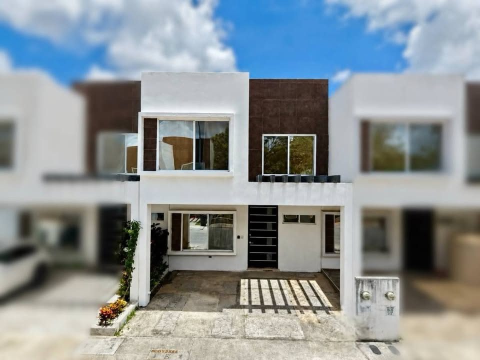 3 habitaciones 2.5 baños Casa 2