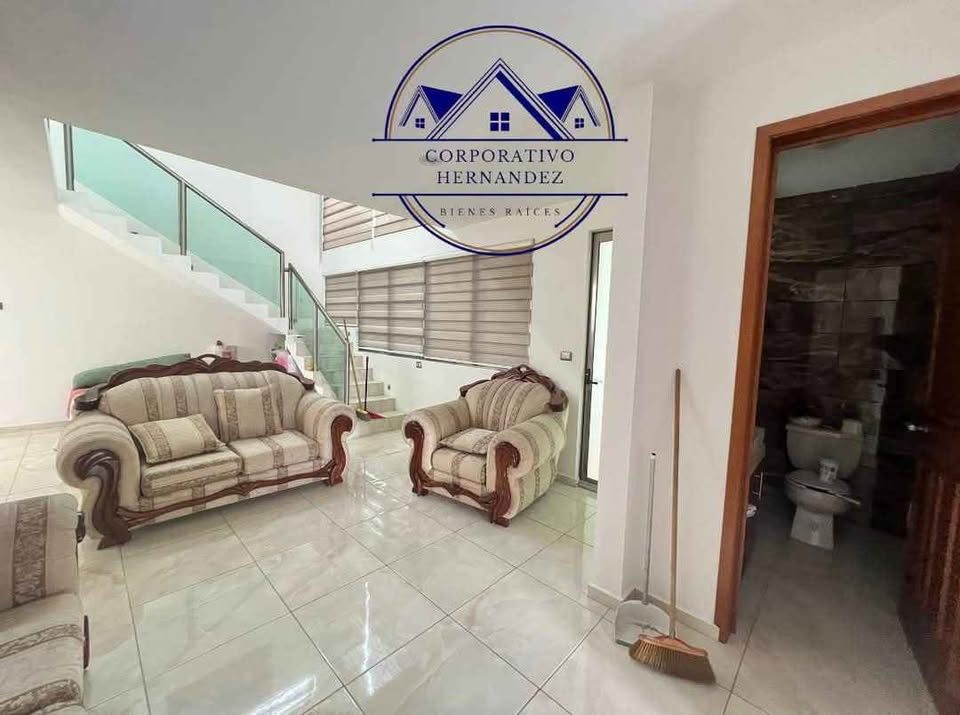 4 habitaciones 2 baños - Casa 3