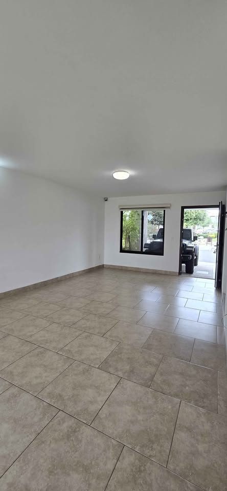 4 Beds 4 Baths - House 2
