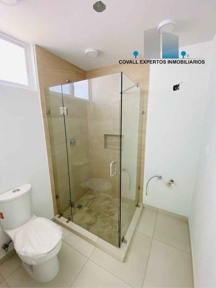 3 habitaciones 4 baños - Casa 2