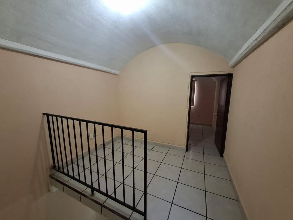 3 habitaciones 1 baño Casa 3