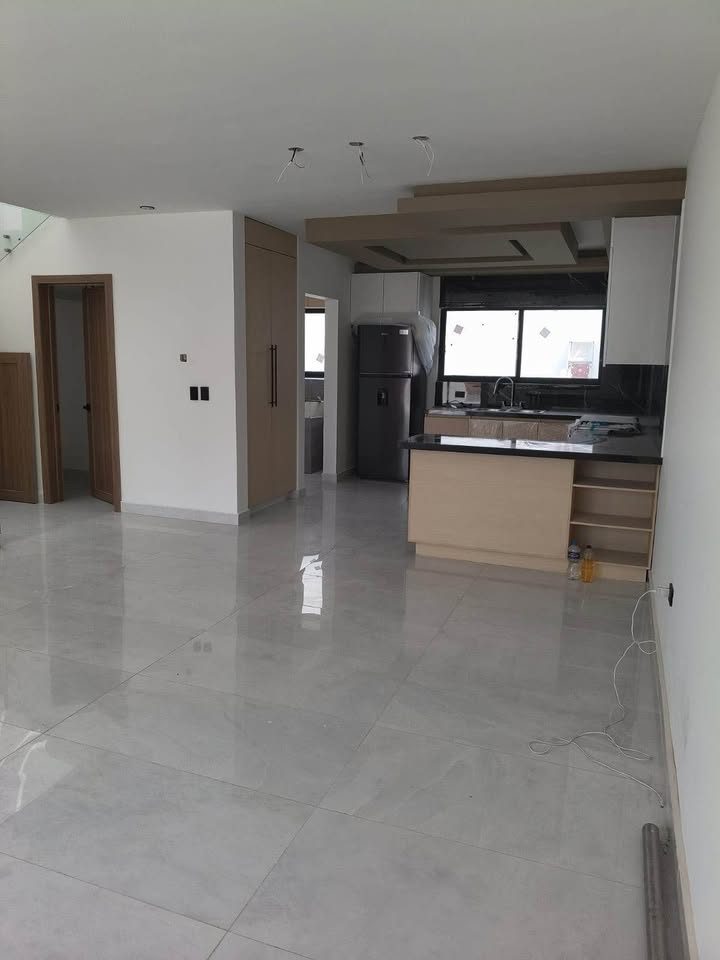 4 habitaciones 3 baños - Casa 2