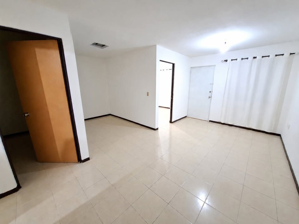 2 habitaciones 1 baño Casa 2