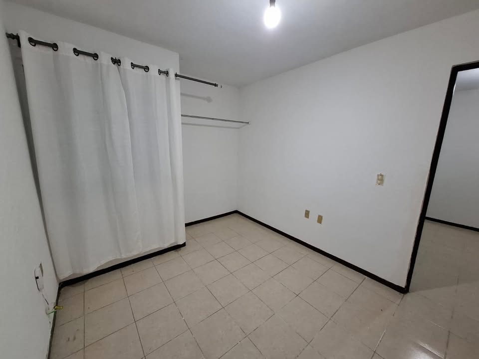 2 habitaciones 1 baño Casa 3