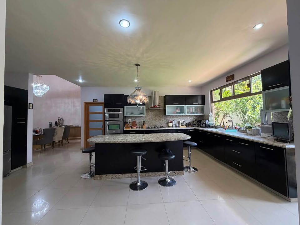 3 habitaciones 5 baños - Casa 2