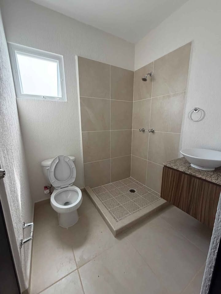 3 habitaciones 2 baños - Casa 3
