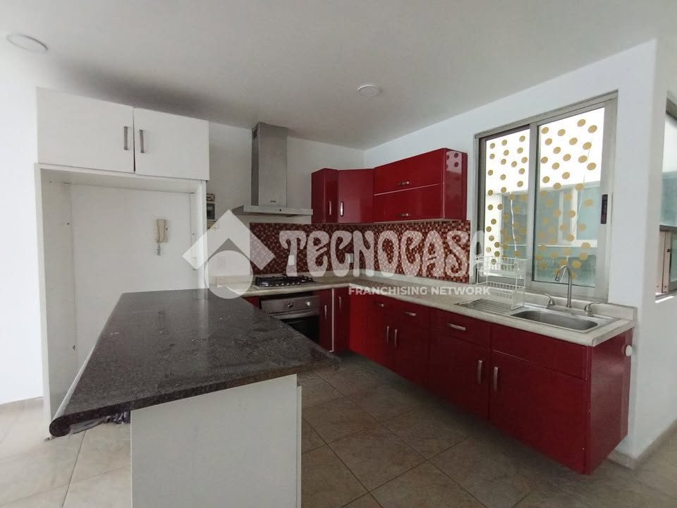 3 habitaciones 2 baños Departamento 2