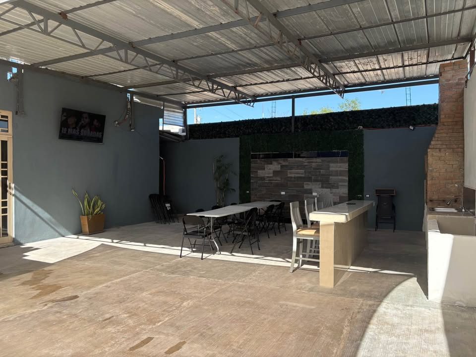 1 habitación 2 baños - Casa 2