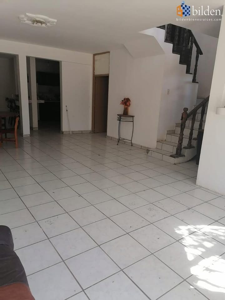 4 habitaciones 1 baño Casa 3