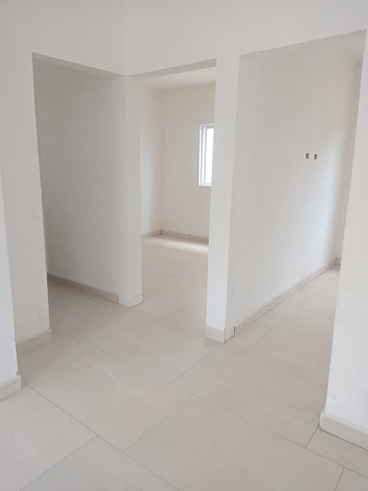 2 habitaciones 1 baño Casa 3