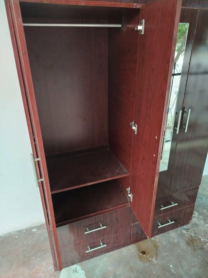 Mueble+para+guardar+ropa 2