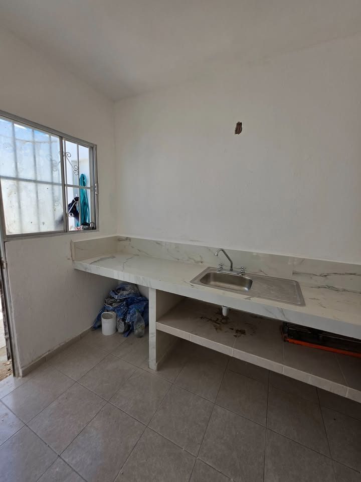 2 habitaciones 1 baño Casa 3