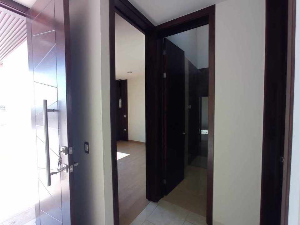 3 habitaciones 2 baños Casa 3