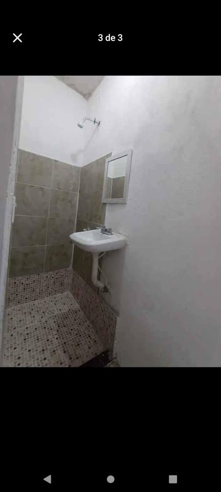 RENTA ESTUDIO SEMIAMUEBLADO 3