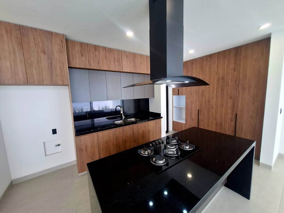 4 habitaciones 5 baños - Casa 2