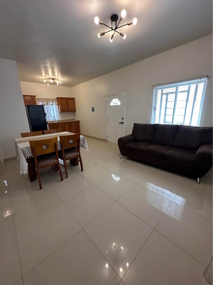 4 habitaciones 2 baños - Departamento 2