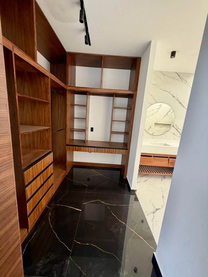 5 habitaciones 5 baños - Casa 3