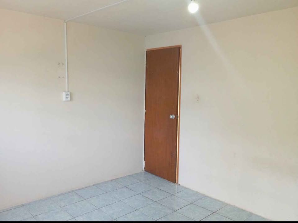 4 habitaciones 2 baños - Casa 3