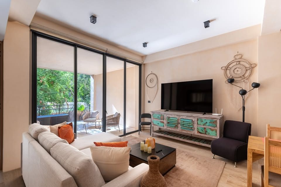 2 Beds 2 Baths Apartment 2
