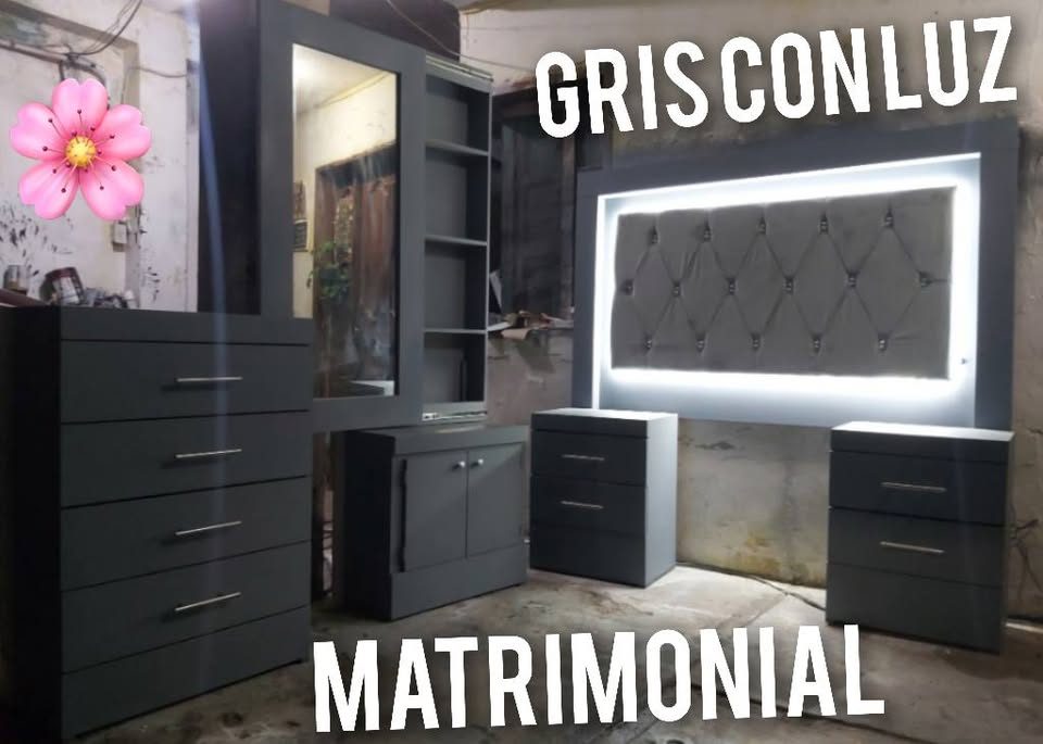 recamara matrimonial nueva capitonada con luz LED y espejo corredizo 3