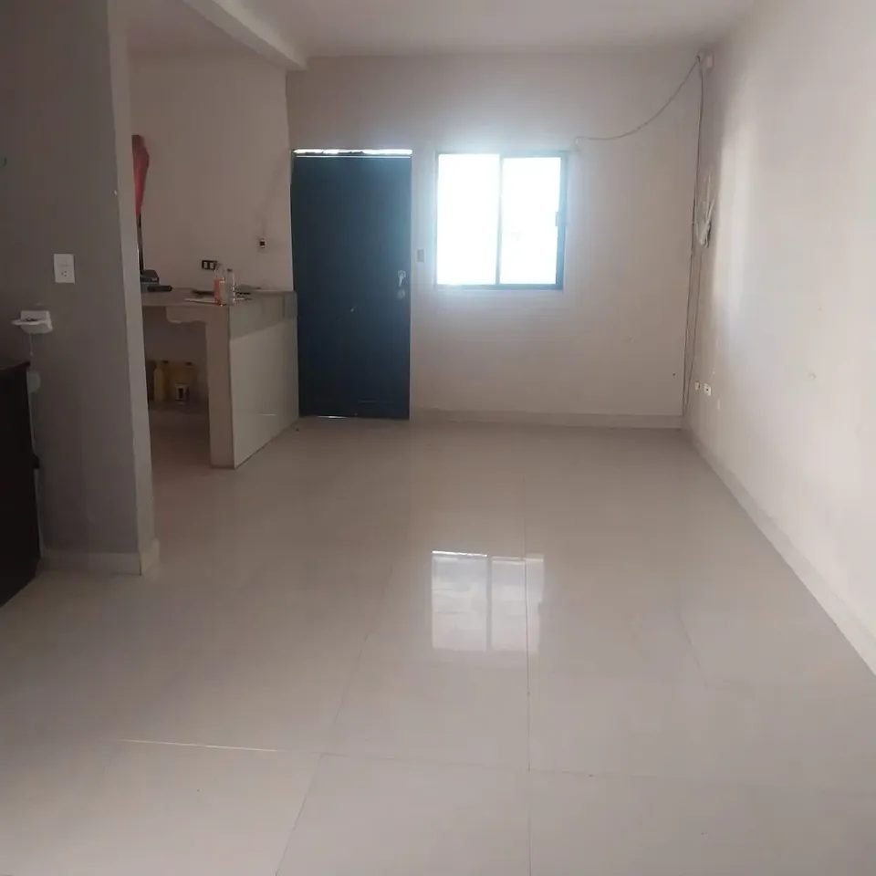 3 habitaciones 2 baños Casa 2