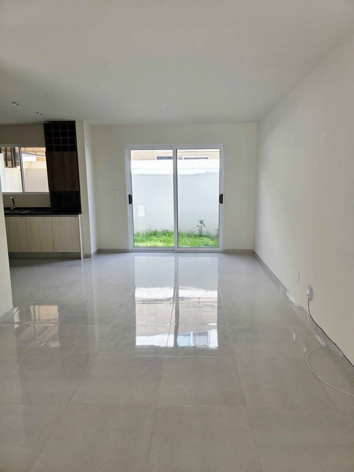 3 habitaciones 3 baños - Casa 2