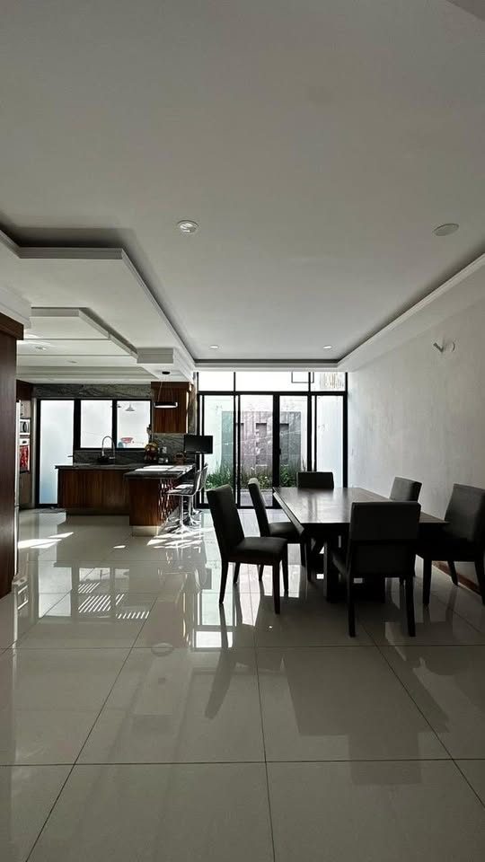 3 habitaciones 4 baños Casa 3