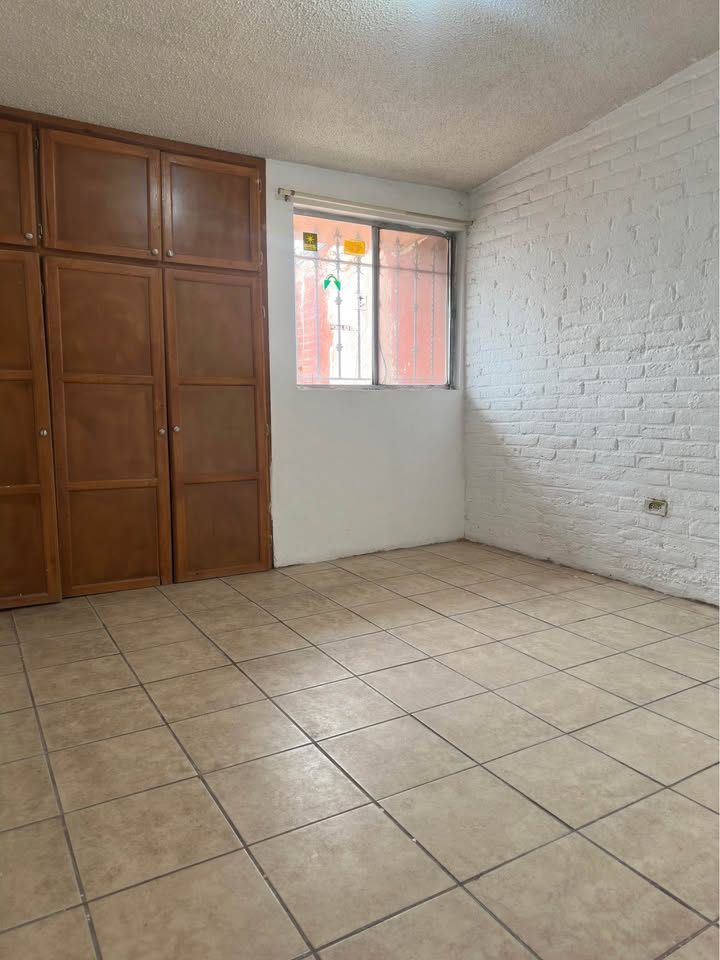 2 habitaciones 1 baño - Casa 2