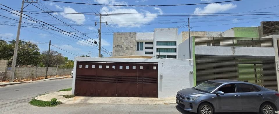 3 Beds 4 Baths - House 2
