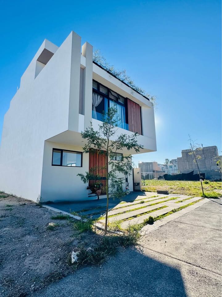 4 habitaciones 4,5 baños - Casa 2