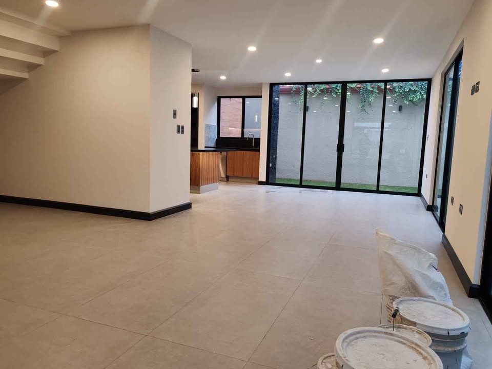 Casa en venta · 4 rec 2